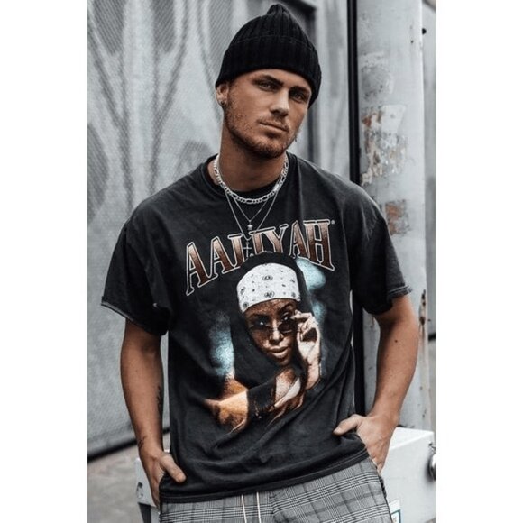 Other - Aaliyah One In A Million T shirt retro vintage vtg